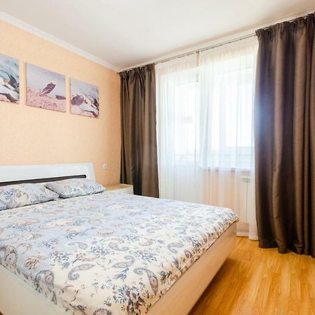 Artal Apartment On Obolonskaya Square 3 Киев Экстерьер фото
